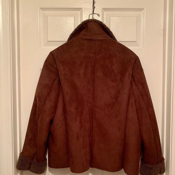 Lands End Brown Faux Shearling Jacket EUC - Picture 2 of 7